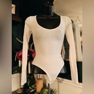 White Long sleeved Forever 21 bodysuit, size S